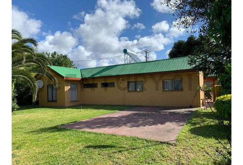Se Vende Casa Con Amplio Terreno En Chiguayante