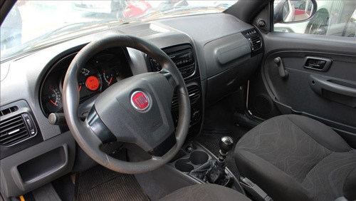 Fiat Strada 1.4 Mpi Hard Working Cs 8v