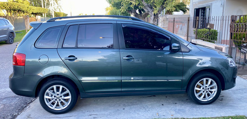 Volkswagen Suran 1.6 Highline 101cv