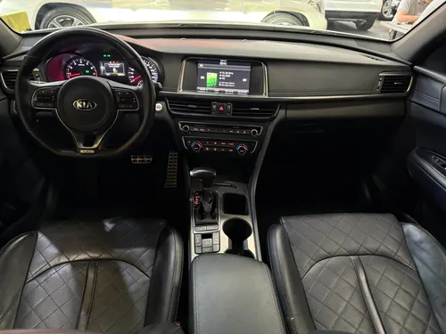 Kia Optima 2.0 L Turbo Gdi Sxl At