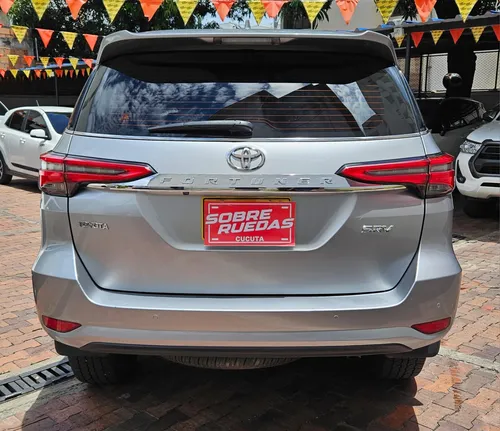 Toyota Fortuner Srv 2.7 A Gasolina Mod 2021