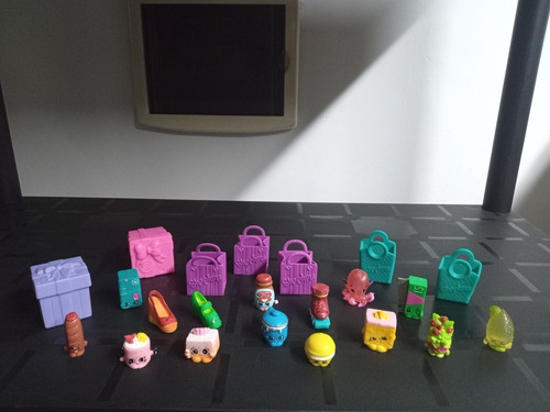 Lote Shopkins  Set De 15 Y + 2 Cajas Regalo + 5 Bolsas