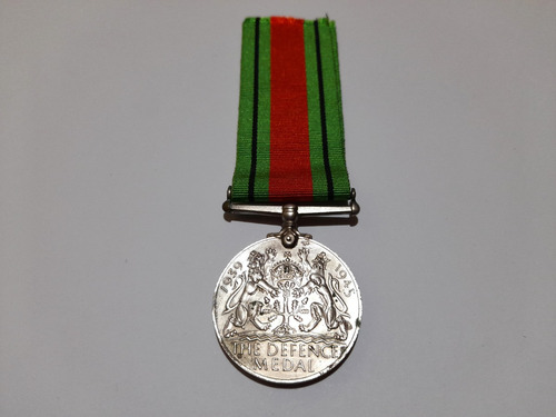 Medalla Militar Inglesa De La Defensa Segunda Guerra Mundial