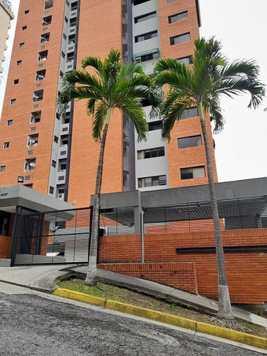 Apartamento En Residencias Isla Coral, El Parral Ata-1006