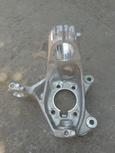 Mango Delantero Izquierdo Mercedes Cla 250 2021 - 2023 (Usado)