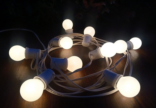 Guirnalda Blanca 5mts. 10lámparas Led Gota 1watt Luz Cálida