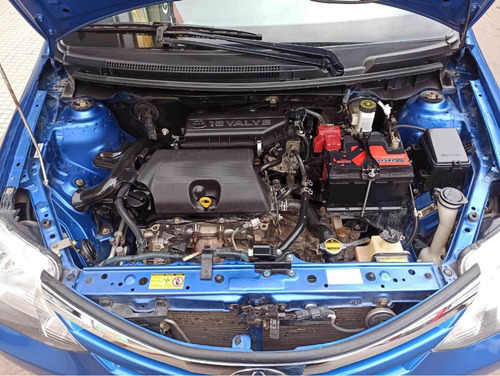 Imagen 16 de 16 de Toyota Etios 2014 1.5 Xls