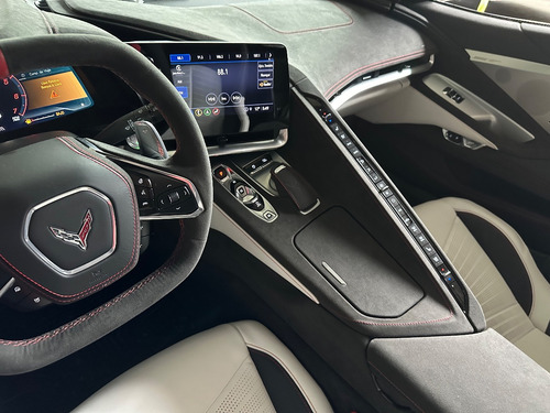Chevrolet Corvette Stingray 70 Anniversary Edition
