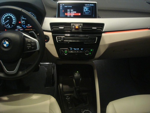 Imagem 5 de 8 de Bmw X1 Sdrive 20i 2.0/2.0 Tb Acti.flex Aut.