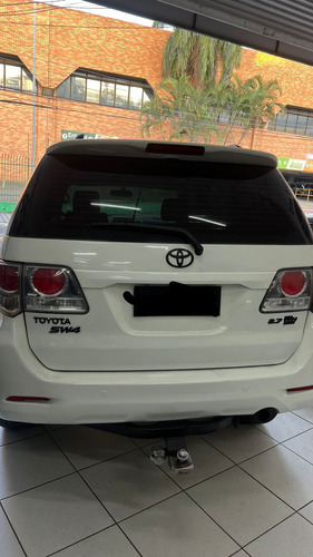 Toyota Hilux SW4 2.7 Sr 5l 4x2 Flex 5p