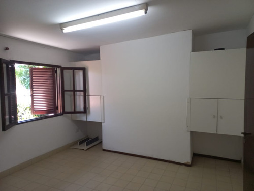 Flores Propiedades Vende Hermosa Casa Ampliacion Del Barrio Kennedy