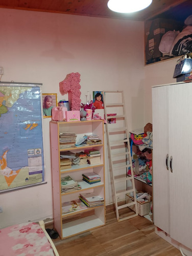 3 Ambientes, 1 Baño, Patio Y Pileta