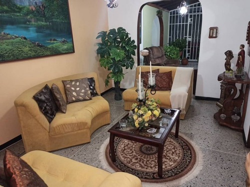 Imagen 22 de 24 de Isabella Hernàndez Vende Casa En Urb Chucho Briceño, Cabudare