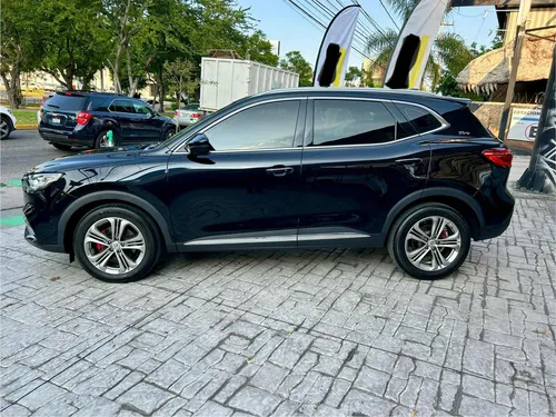 MG HS 2.0 trophy