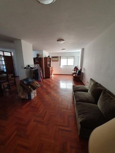 Vendo Departamento / Piso 4 Dormitorios - Nueva Córdoba - 2 Cocheras