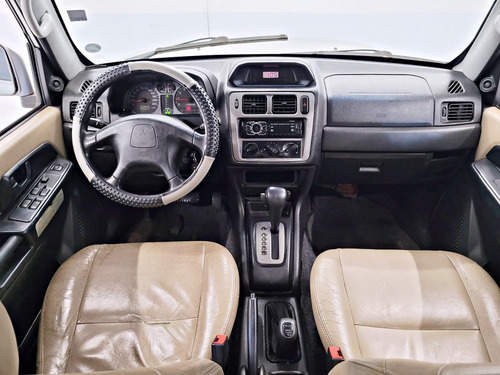 Mitsubishi Pajero TR4 2.0 4X4 16V 140CV FLEX 4P AUTOMÁTICO