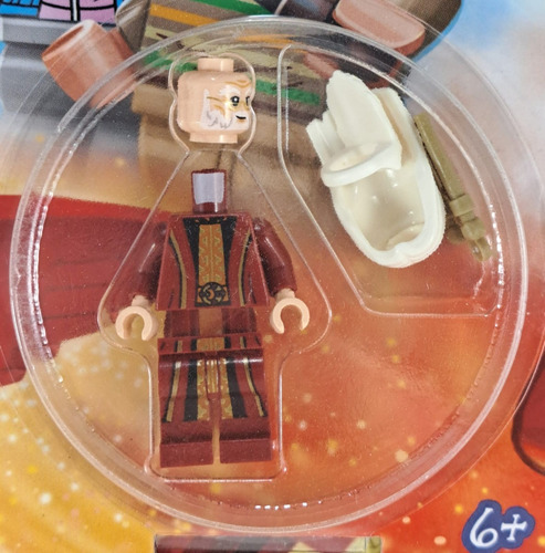 Lego Harry Potter - Official Yearbook 2024 - Libro + Figura