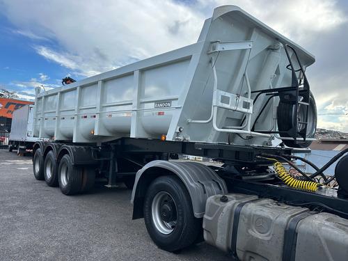 Carreta Semi Reboque Randon 25 Metros Com Pneus