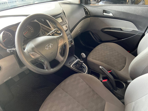 Hyundai Hb20s 1.6 Comfort Plus 16v Flex 4p Manual