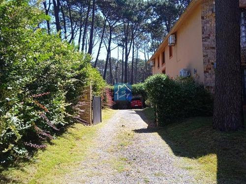 Casa En Alquiler, Rincón Del Indio, Punta Del Este- Ref: 978