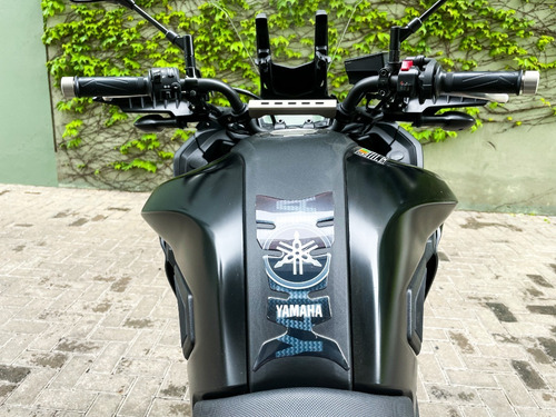Yamaha Tracer 700 (no Mt 07 Tracer 900) *permuta*