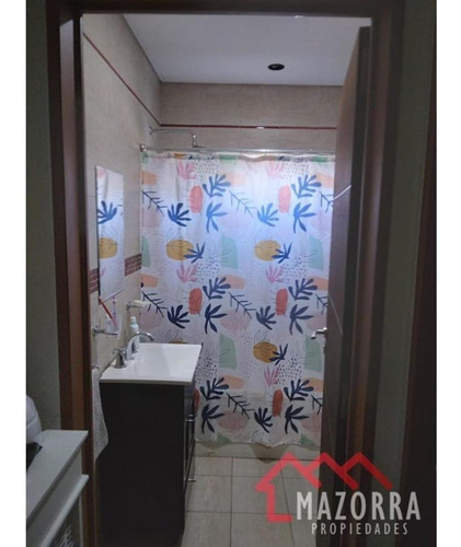 Imagen 10 de 17 de Casa En Venta - Caseros