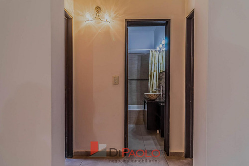 Casa 4 Ambientes En Venta Adentro Del Barrio Murialdo