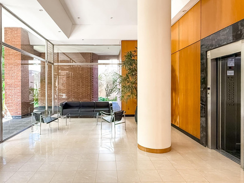 Departamento De 4 Ambientes En Alquiler, Con Balcón , Cochera Y Baulera De 30 M² - Acassuso