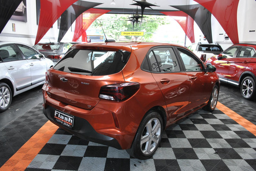 Chevrolet Onix ONIX HATCH LT 1.0 12V TB FLEX 5P MEC.