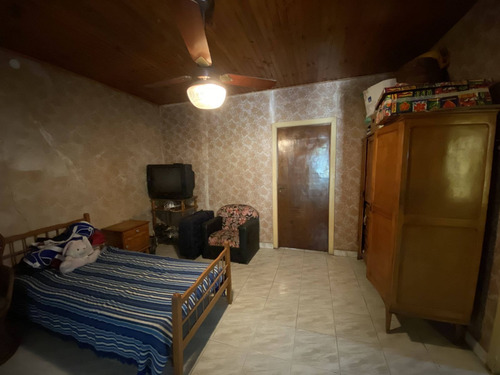 Imagen 7 de 11 de Casa En Venta De 2 Dormitorios En Berisso