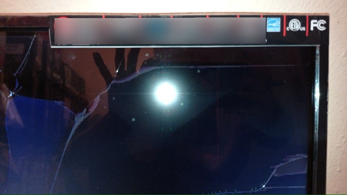 Imagen 10 de 10 de Tv Upstar 32 P33ee7 Hd Repuesto / Pantalla Partida