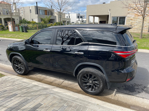 Toyota Hilux SW4 2.8 Srx 177cv 4x4 7as At