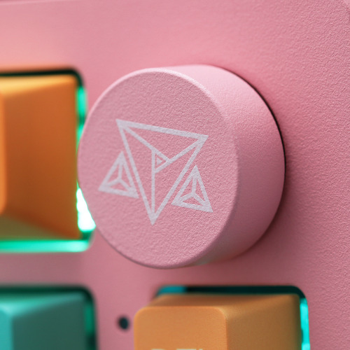 Teclado Mêcânico Premium de Alumínio RGB Adamantiun Akira Vibrant Spectrum Pbt 75% Switch Racoon