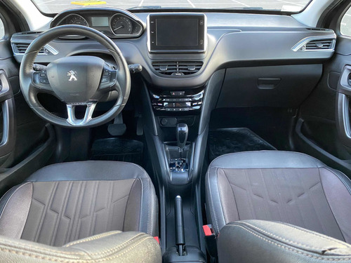 Imagen 8 de 9 de Peugeot 2008 2018 1.6 Feline Tip
