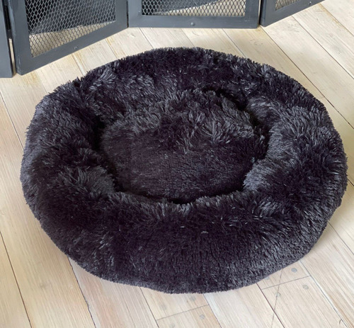 Imagen 6 de 7 de Puff Cama Antiestrés Sil Perros/gatos Peluda Y Mullida 70cm