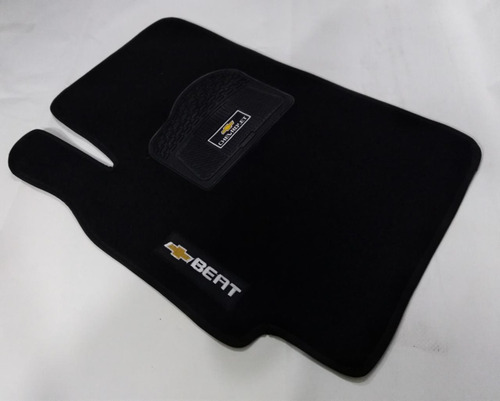 Tapetes Para Chevrolet Beat En Alfombra