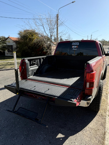 Ford F-150 5.0l V8 Lariat Luxury