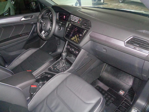 Imagem 14 de 15 de Volkswagen Tiguan Allspac R-line 350 Tsi 2.0 4x4 Top