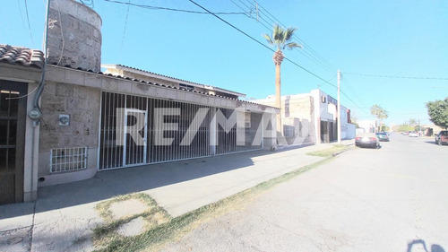 Imagen 26 de 26 de Casa En Renta En San Isidro - (2)