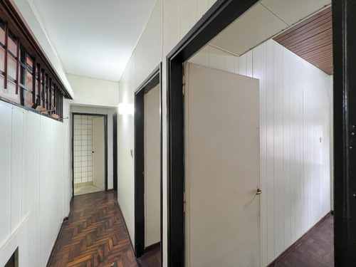 Imagen 9 de 30 de Casa En Pa Con Terraza Y Quincho Exclusivo Más Cochera En El Centro