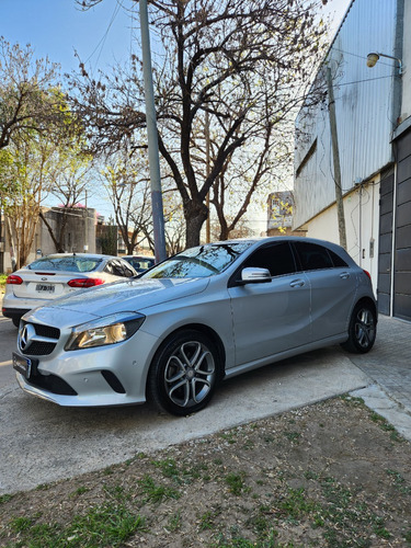 Mercedes-Benz Clase A 1.6 A200 Urban 156cv