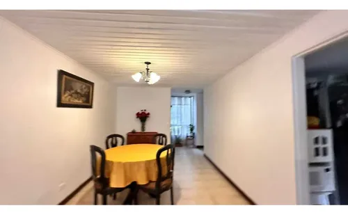 Apartamento En Venta Ubicado En El Poblado, Medellín.sector La Concha.