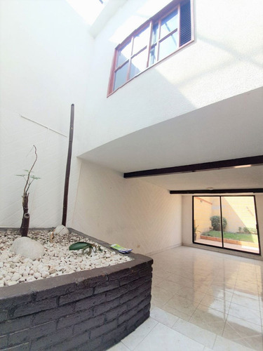 Casa En Venta En Los Pirules, Tlalnepantla De Baz