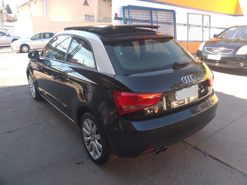 Imagem 6 de 11 de Audi A1 1.4 Tfsi Attraction S Tronic 2011/2012