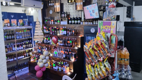 Se Vende Excelente Fondo De Comercio Maracay