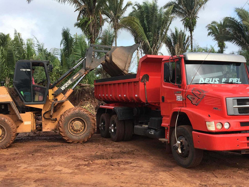Imagem 3 de 4 de Mercedes Bens 1620