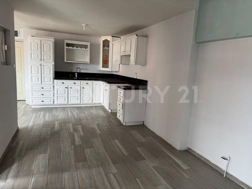 Casa En Venta En Infonavit Saucito Chihuaha, Chih.
