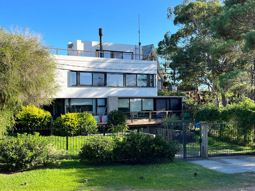 ¡espectacular Casa Moderna A La Venta En La Rambla Del Pinar!