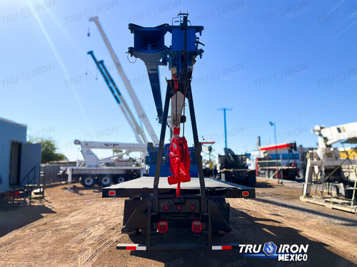Grua Titan 2011 Ford F750 Con Manitex 1770c De 17 Toneladas