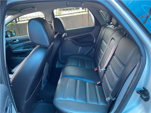 Imagem 8 de 8 de Ford Focus 2.0 Glx 16v Flex 4p Automático